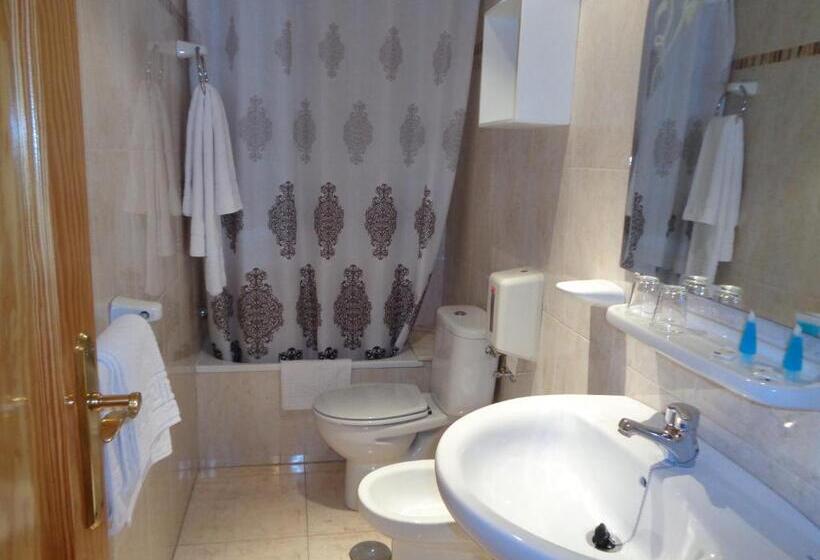 Номер Стандарт, Hostal El Retiro