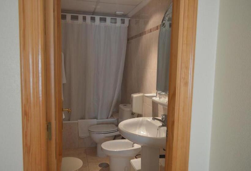 Номер Стандарт, Hostal El Retiro