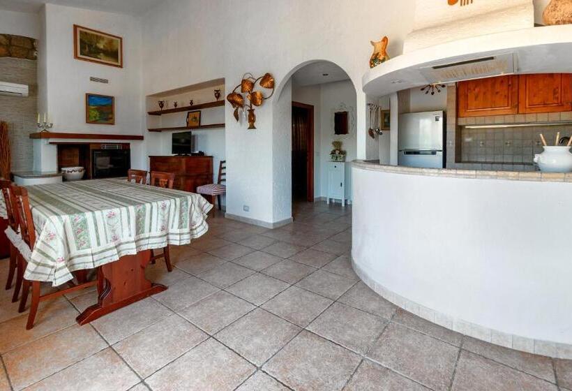 آپارتمان 2 خوابه, Casale Gli Ulivi