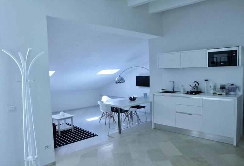 Apartamento Ático 1 Quarto, Re Federico Boutique