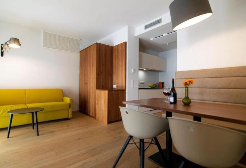 Апартаменты 1 Спальня, Brühl Suites&residence