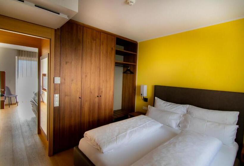 شقة غرفتين, Brühl Suites&residence