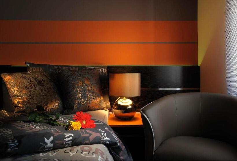 اتاق استاندارد, Urban Trend   Guest House