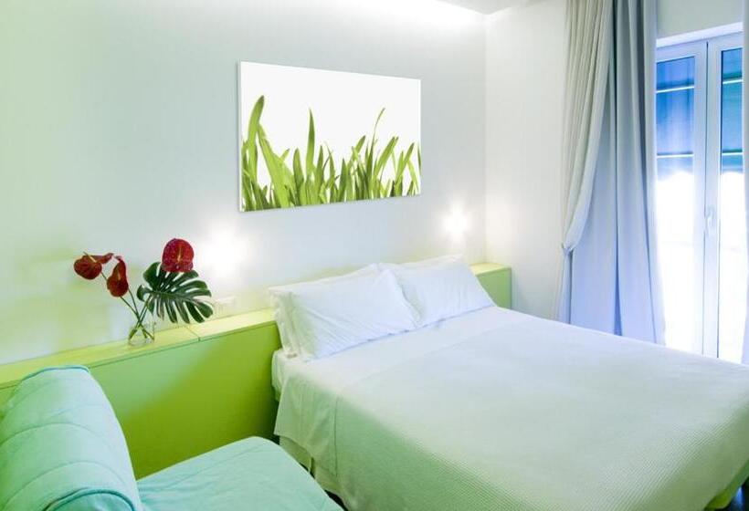 Superior Room with Terrace, Villa Greta
