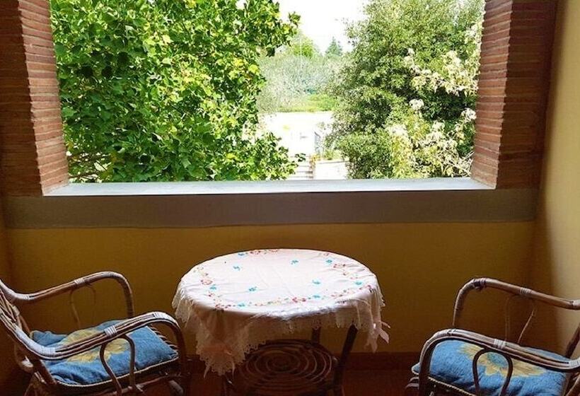 Апартаменты 3 Спальни, Agriturismo Le Terrazze