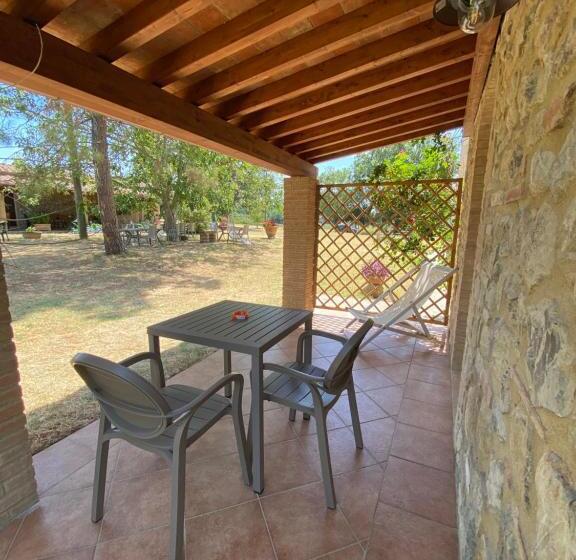 شقة غرفة واحدة مزودة بتراس, Agriturismo L'antica Quercia