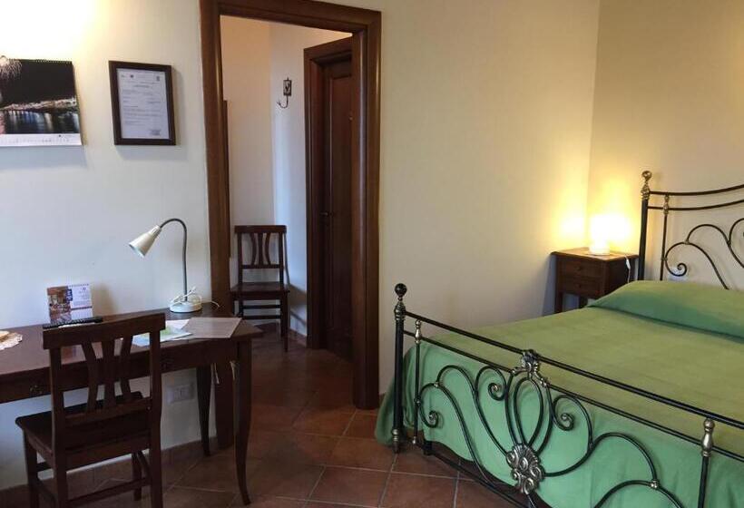 Номер Стандарт Трехместный, Agriturismo Arangea