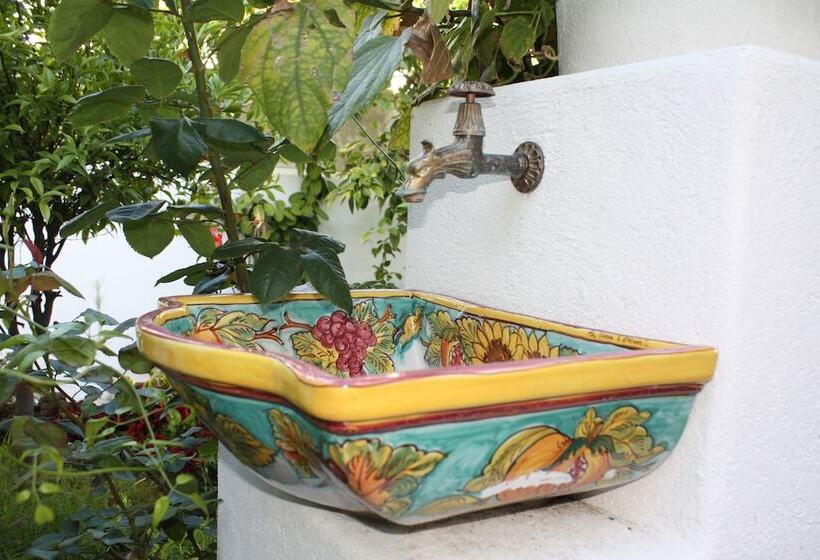 آپارتمان 1 خوابه, Il Gabbiano Relais In Stromboli