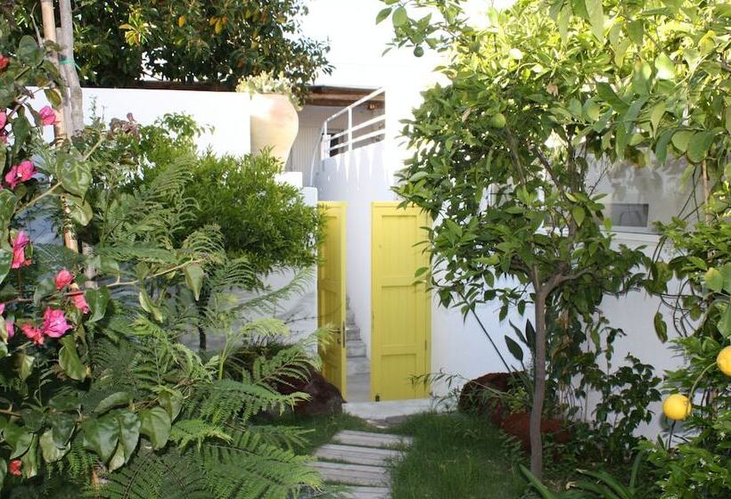 آپارتمان 1 خوابه, Il Gabbiano Relais In Stromboli