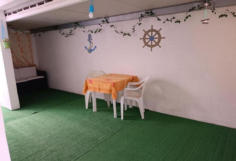 استودیو خانوادگی, Residence Blu Marine