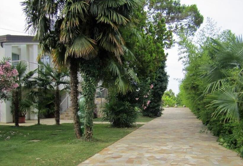 Люкс, Agriturismob&b Loggia Degli Artisti