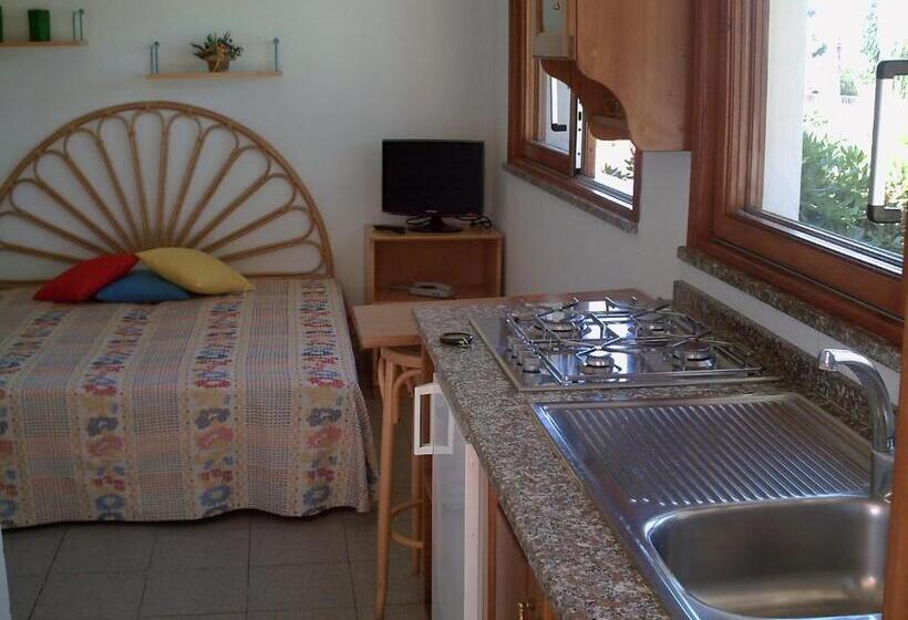 استودیوی استاندارد, Residence Le Grazie Est