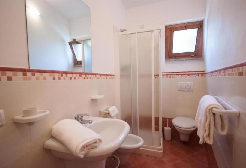 استودیوی استاندارد, Residence Le Grazie Est