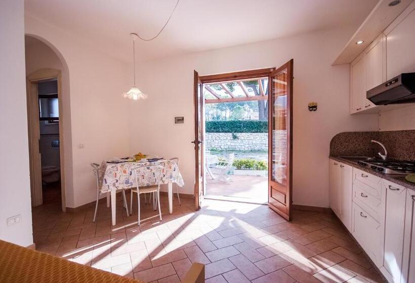 آپارتمان 2 خوابه, Residence Le Grazie Est