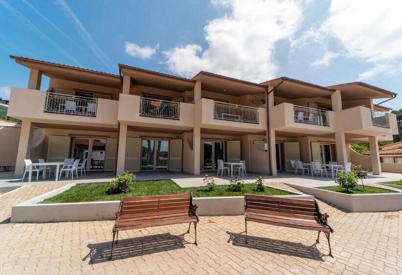 آپارتمان لوکس 1 خوابه, Residence Le Grazie Est