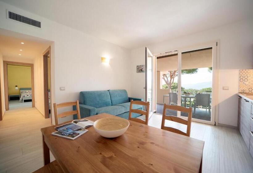 آپارتمان 1 خوابه با تراس, Residence Le Grazie Est