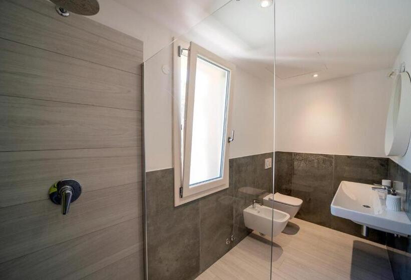 آپارتمان 1 خوابه با تراس, Residence Le Grazie Est