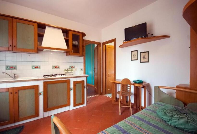 آپارتمان 2 خوابه, Residence Le Grazie Est