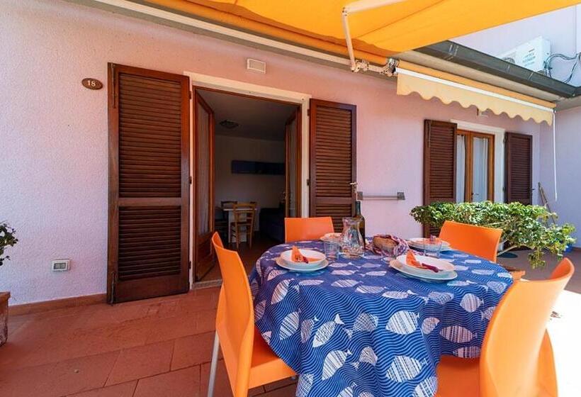 آپارتمان 1 خوابه با تراس, Residence Le Grazie Est