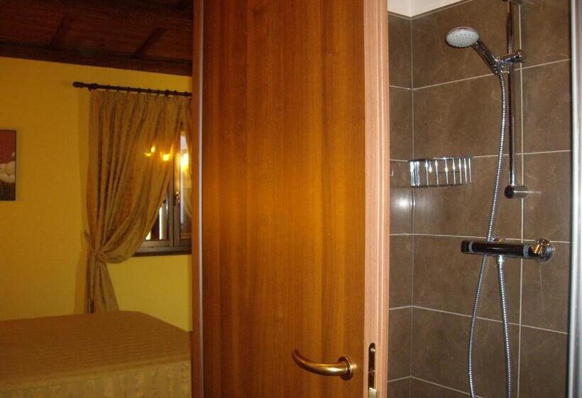اتاق سوپریور, Agriturismo Il Borgo Degli Ulivi