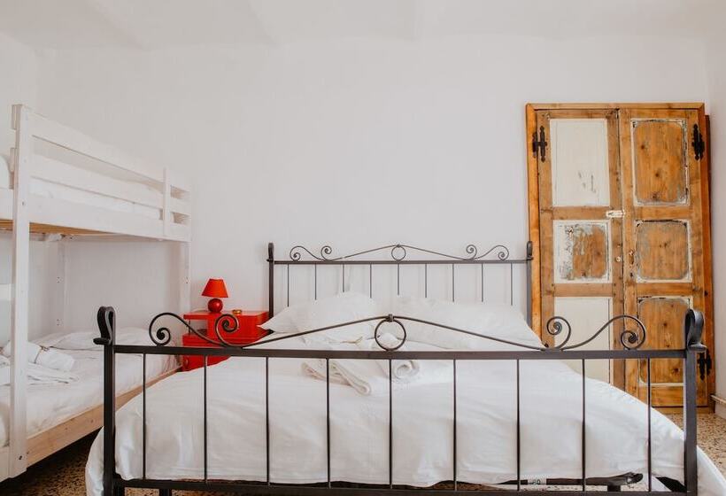 四人标准间, Agriturismo Le Piagge