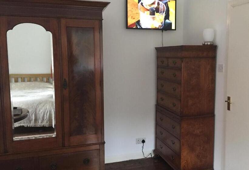 Family Suite, Bressenden
