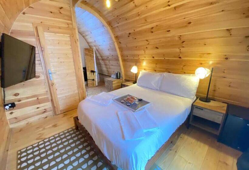 Шале 1 Спальня, The Watersedge, Canal Cottages