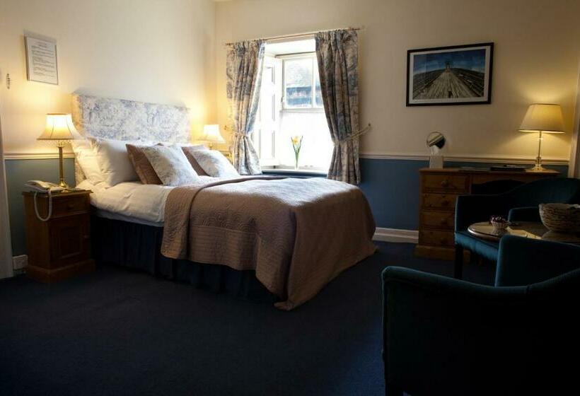 Номер Стандарт, Orchard Club   Newton House
