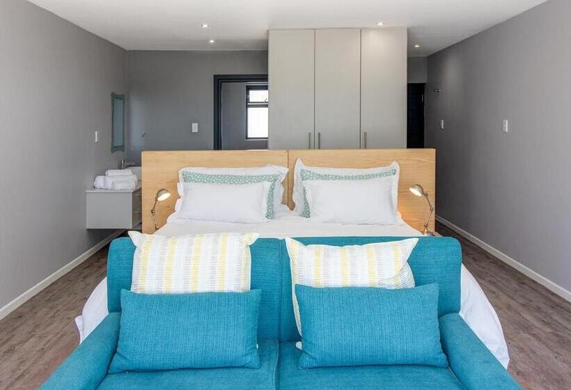 Номер Deluxe Кровать Кинг, Sky Blue Guest House