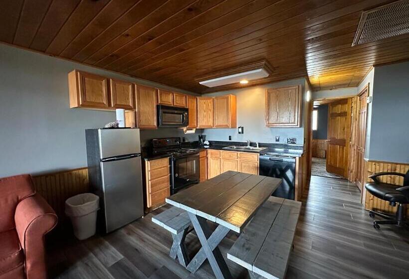 Люкс с Балконом, Canyon Lakeview Resort