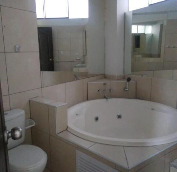 Люкс Кровать Кинг, Hostal Tambo Alto