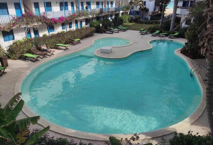 آپارتمان 1 خوابه با تراس, Residence Amanda With Pool
