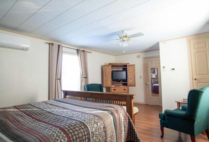 デラックススイート, Swift River Suites
