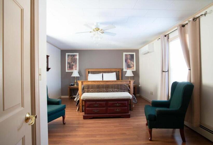 Люкс Повышенной Комфортности, Swift River Suites