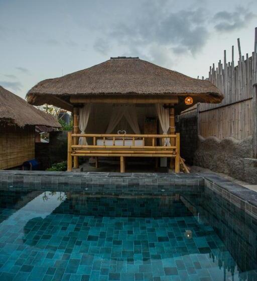 バス共有のスタンダードルーム, Salty Shakas Bamboo Stay Canggu