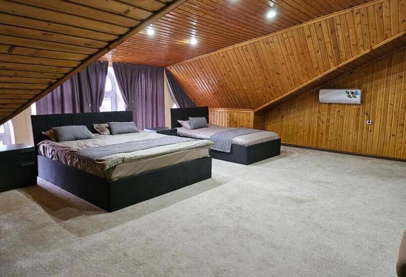 豪华三人间, Guest House Rohat Lux