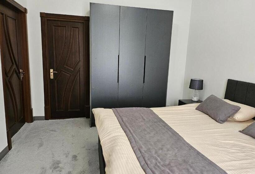 套房, Guest House Rohat Lux