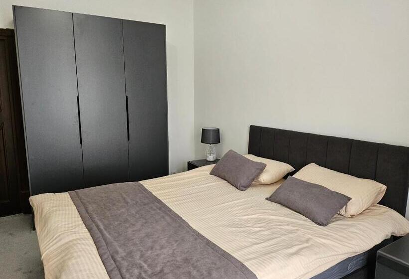 套房, Guest House Rohat Lux