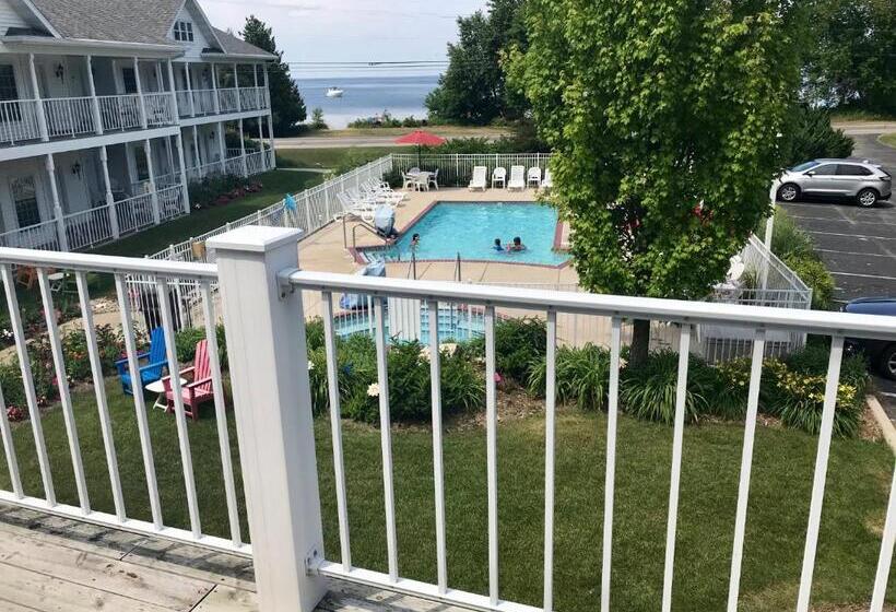 디럭스 테라스 룸 바다 전망, Bay Breeze Resort