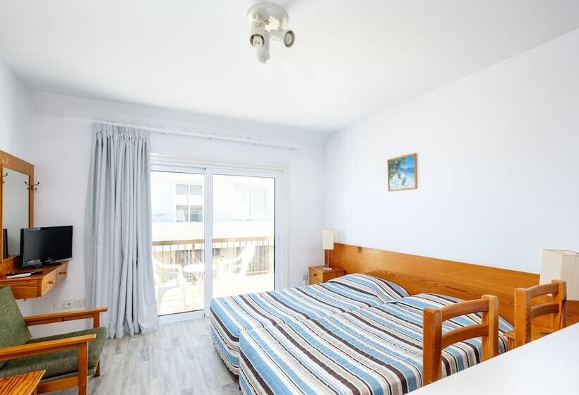 استودیو استاندارد با بالکن, Nautilus Tourist Apartments