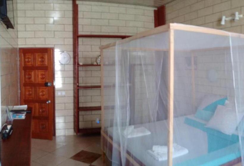 اتاق لوکس, Villa Pistaches