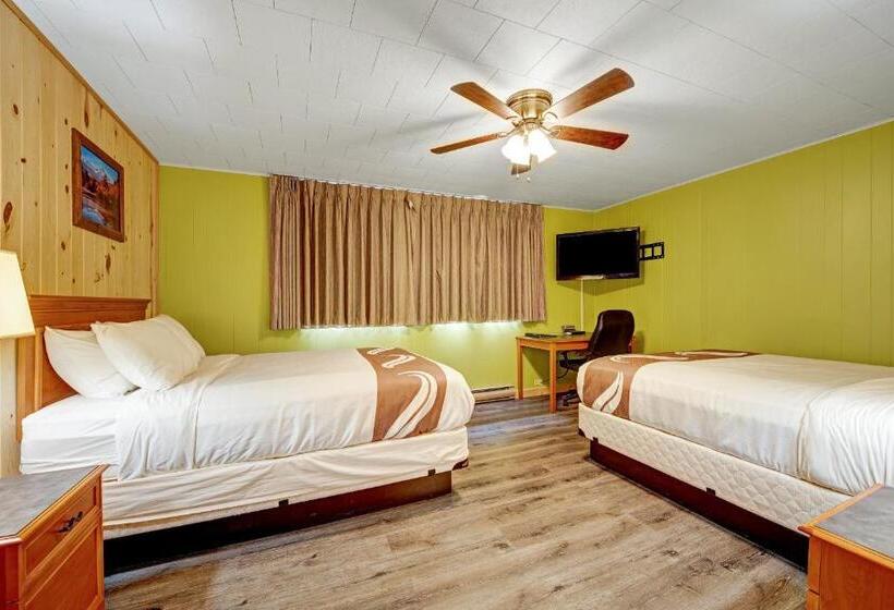 Четырехместный Номер Стандарт, Four Seasons Lodge