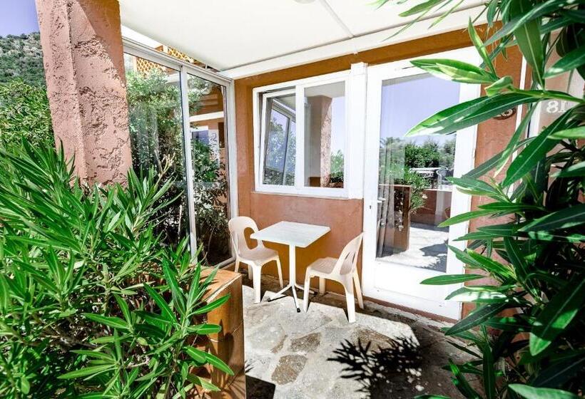 Номер Стандарт, Hôtel Beau Site
