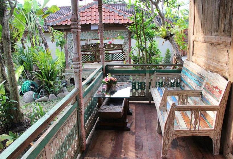 标准平房, Ryanbagus Guest House