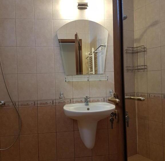 Стандартный Номер Кровать Кинг, Guest House Markovi Aheloy