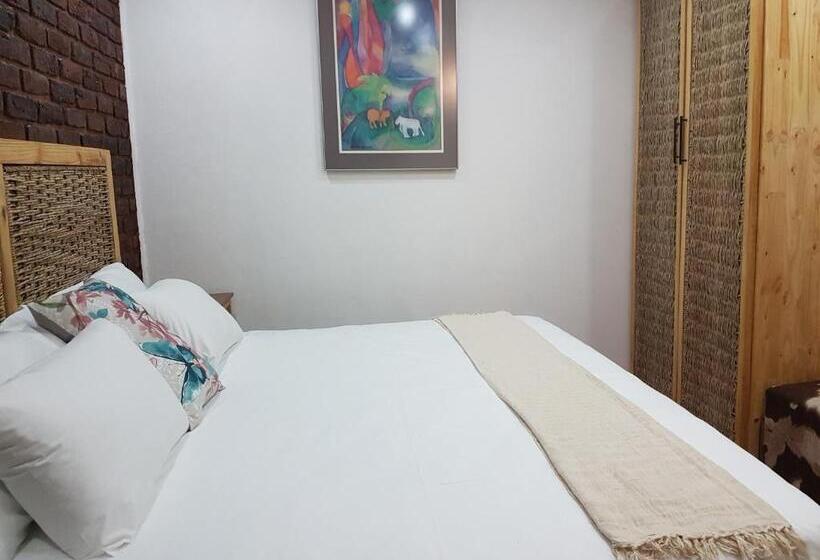 غرفة قياسية سرير كينج, Aliwal Villa Guest Lodge