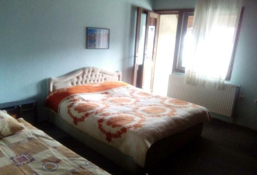 اتاق لوکس, Guesthouse Andrea A