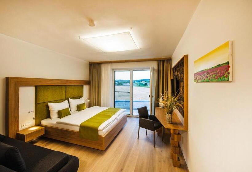 Comfort room with balcony, Gut Leithaberg