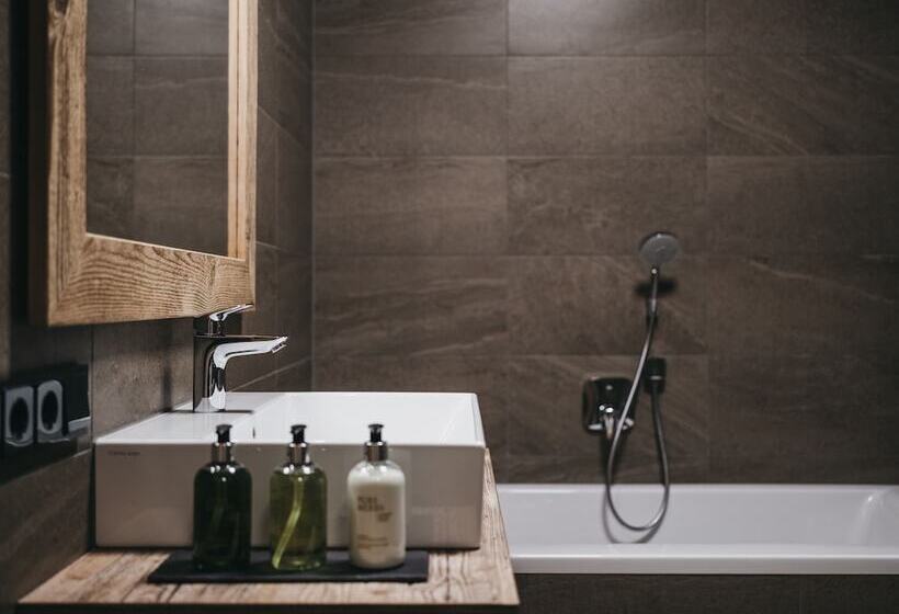 Апартаменты 2 Спальни, Vaya St Anton