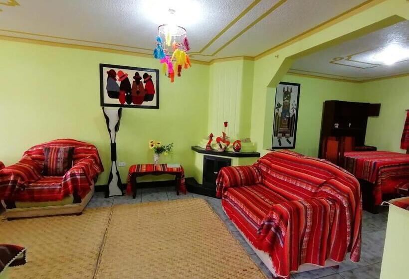 패밀리 스위트, Hostal Y Complejo Recreacional La Playita De Monse